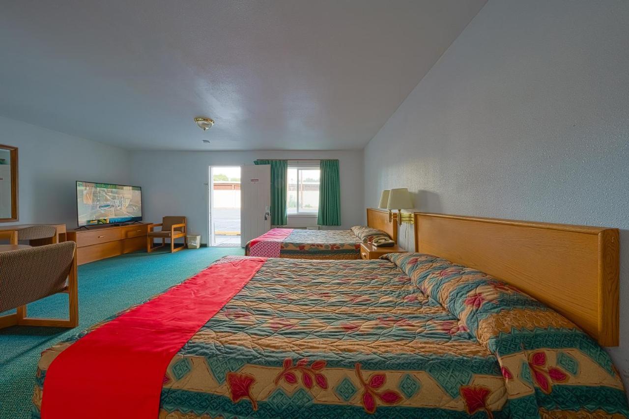 Oyo Riverside Inn John Day Or Extérieur photo