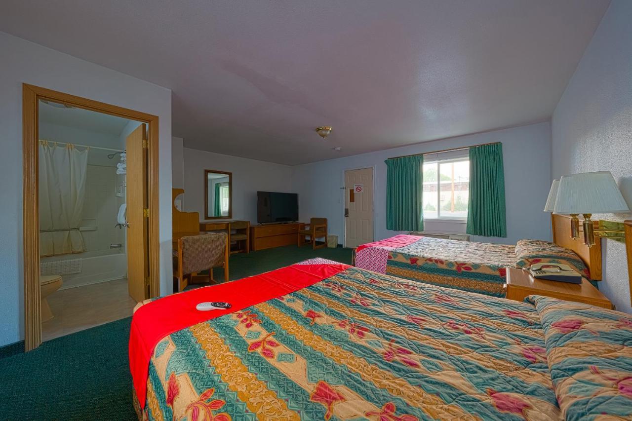 Oyo Riverside Inn John Day Or Extérieur photo